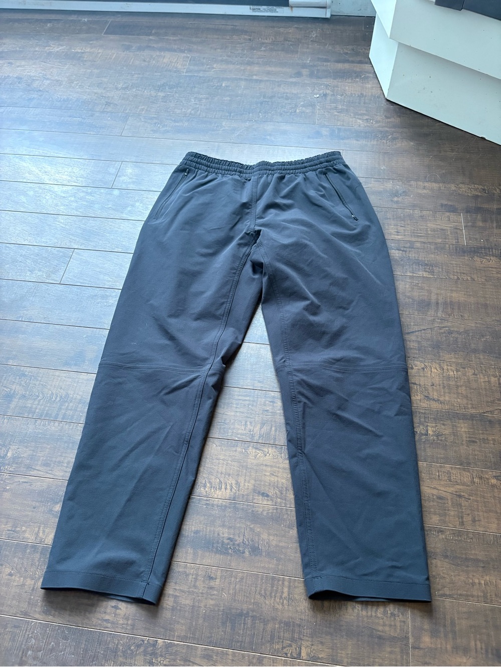 Outdoor Voices Zephyr black pants - Picture 3 of 8